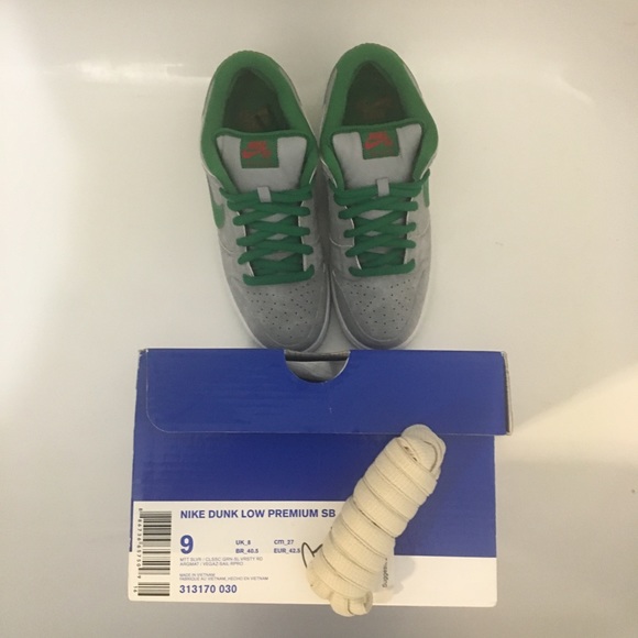 ❌SOLD❌Nike SB Dunk Low Medusa Sz 9 RARE 🔥🔥 - Picture 5 of 6